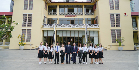 คณะทันตแพทยศาสตร์ มศว ให้การต้อนรับคณาจารย์และนิสิตจาก Kyushu Dental University